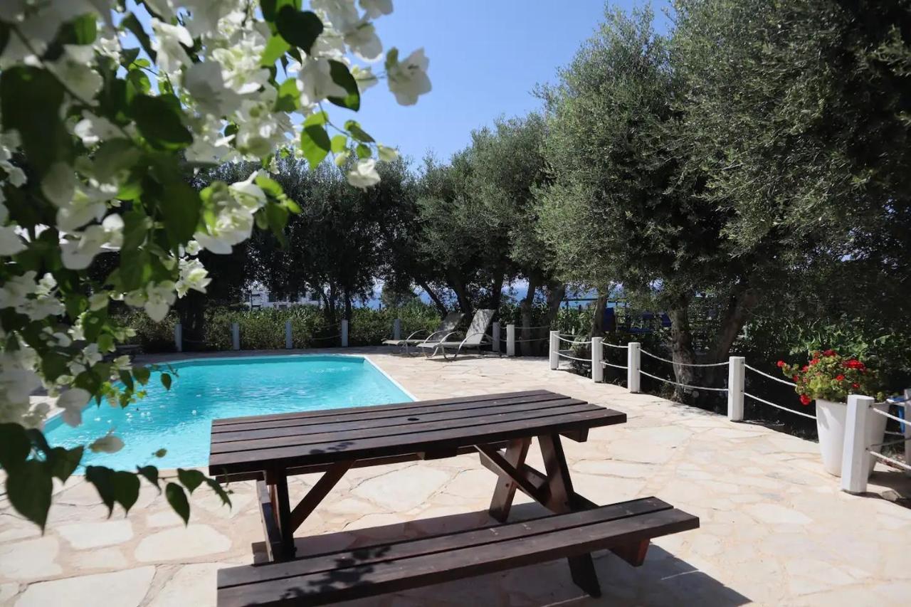 Banana Sunset Villas Paphos Exterior photo