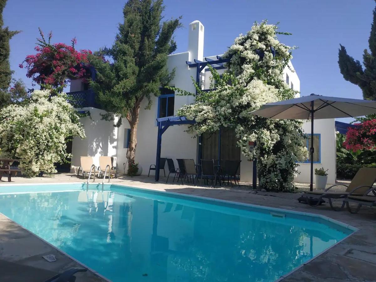 Banana Sunset Villas Paphos Exterior photo