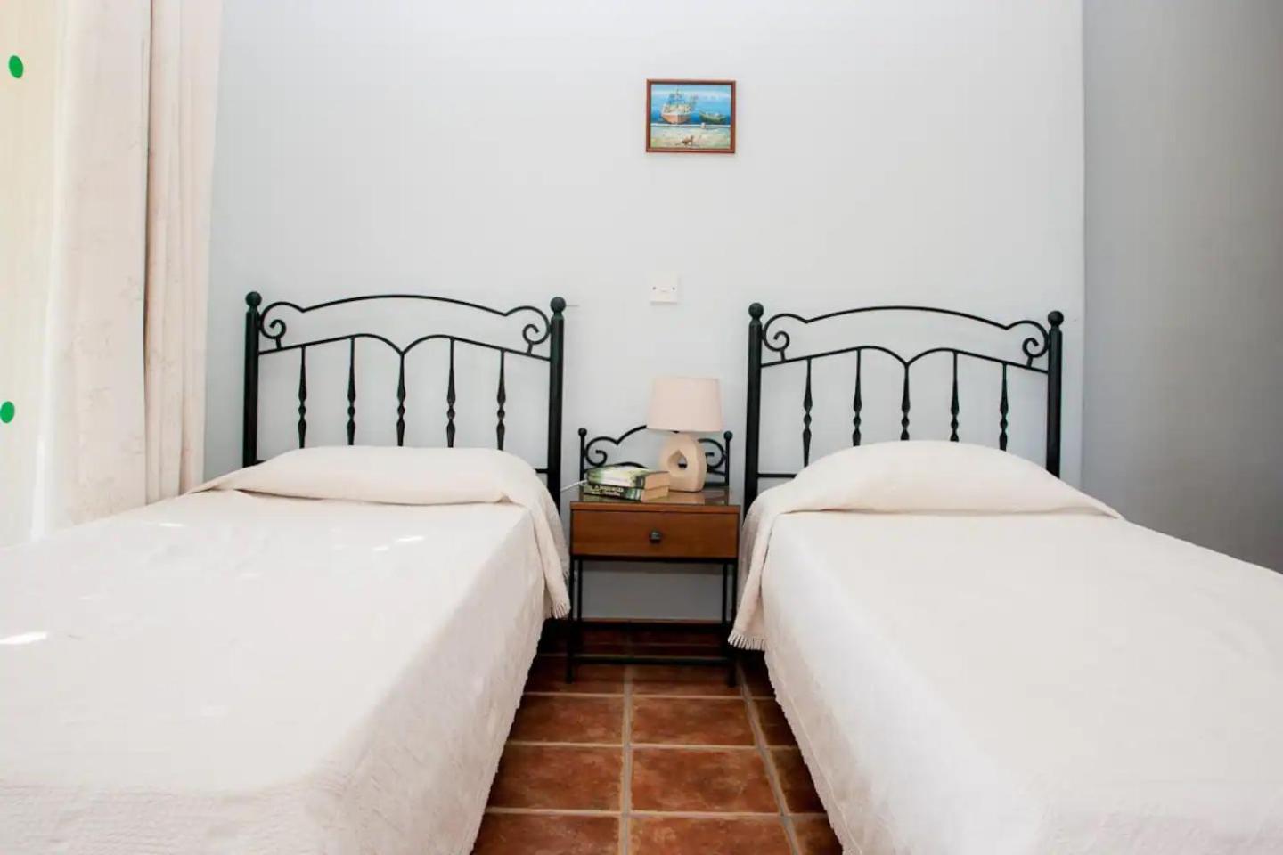Banana Sunset Villas Paphos Exterior photo