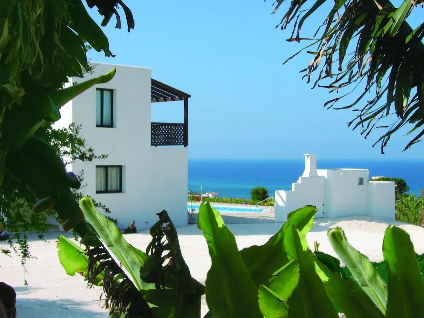 Banana Sunset Villas Paphos Exterior photo